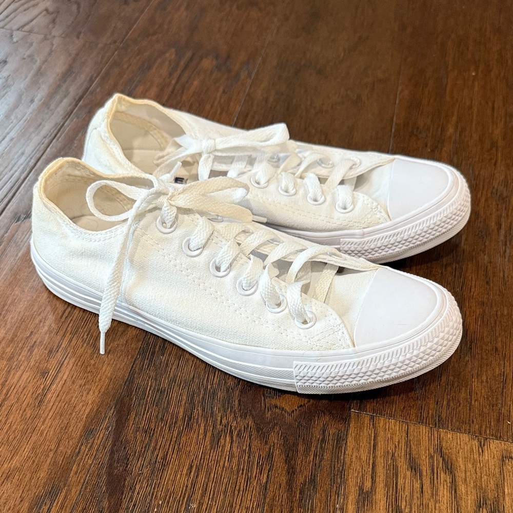 Classic White Canvas Athletic Shoes
